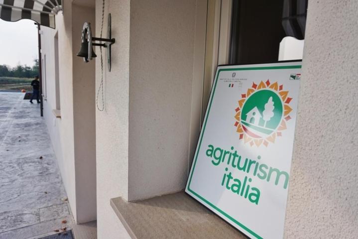 Agriturismo Campogrande Carpaneto Piacentino Ngoại thất bức ảnh