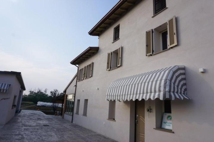 Agriturismo Campogrande Carpaneto Piacentino Ngoại thất bức ảnh